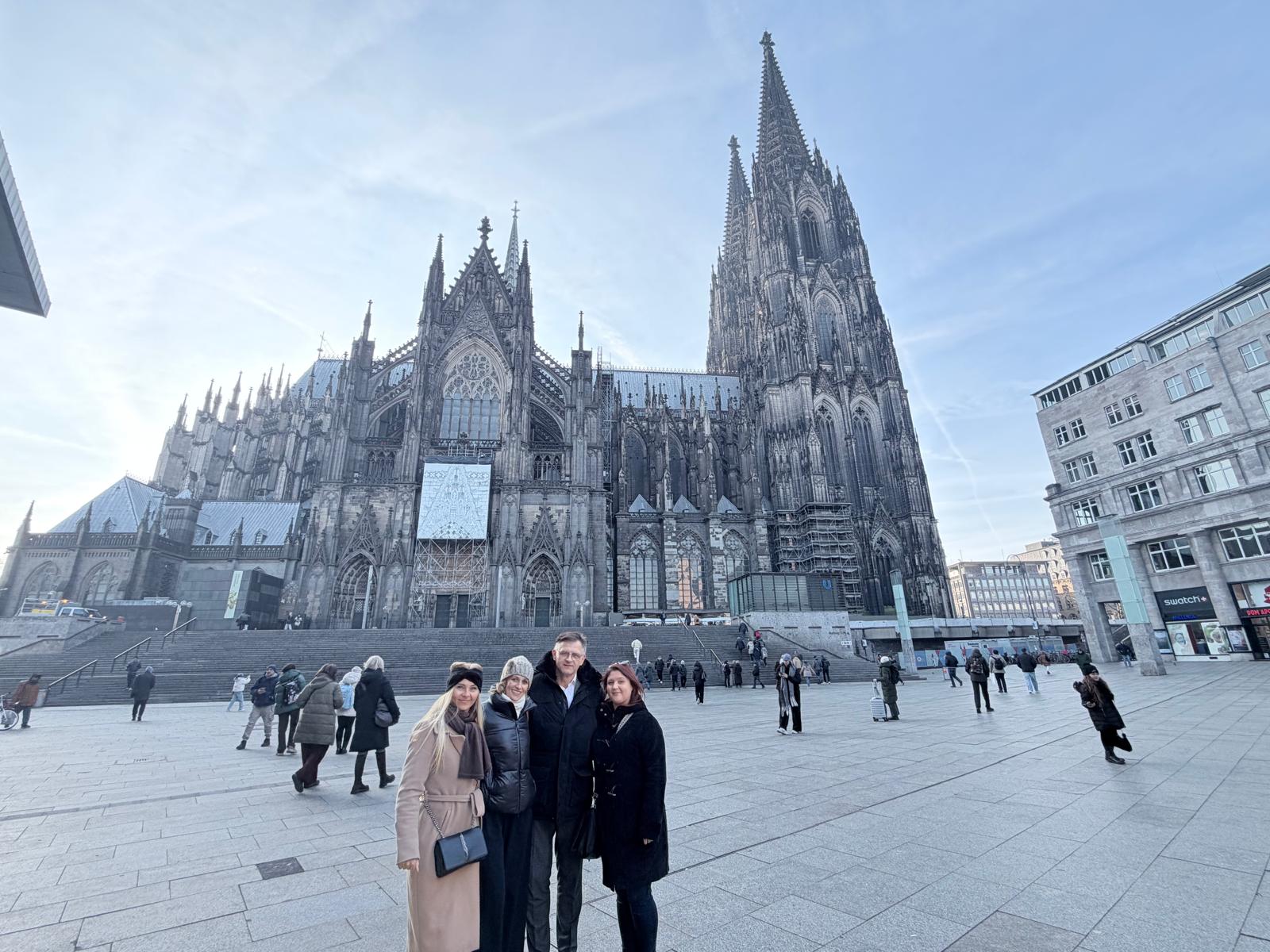 Mazzoni at imm cologne fair